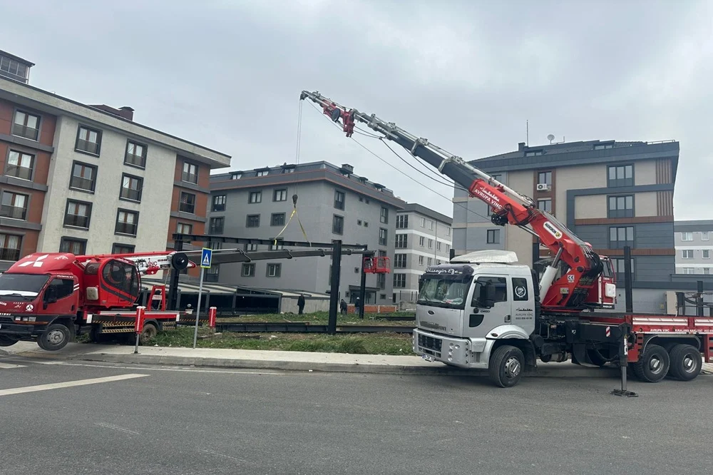 Bahçelievler Kırmalı Vinç Kiralama